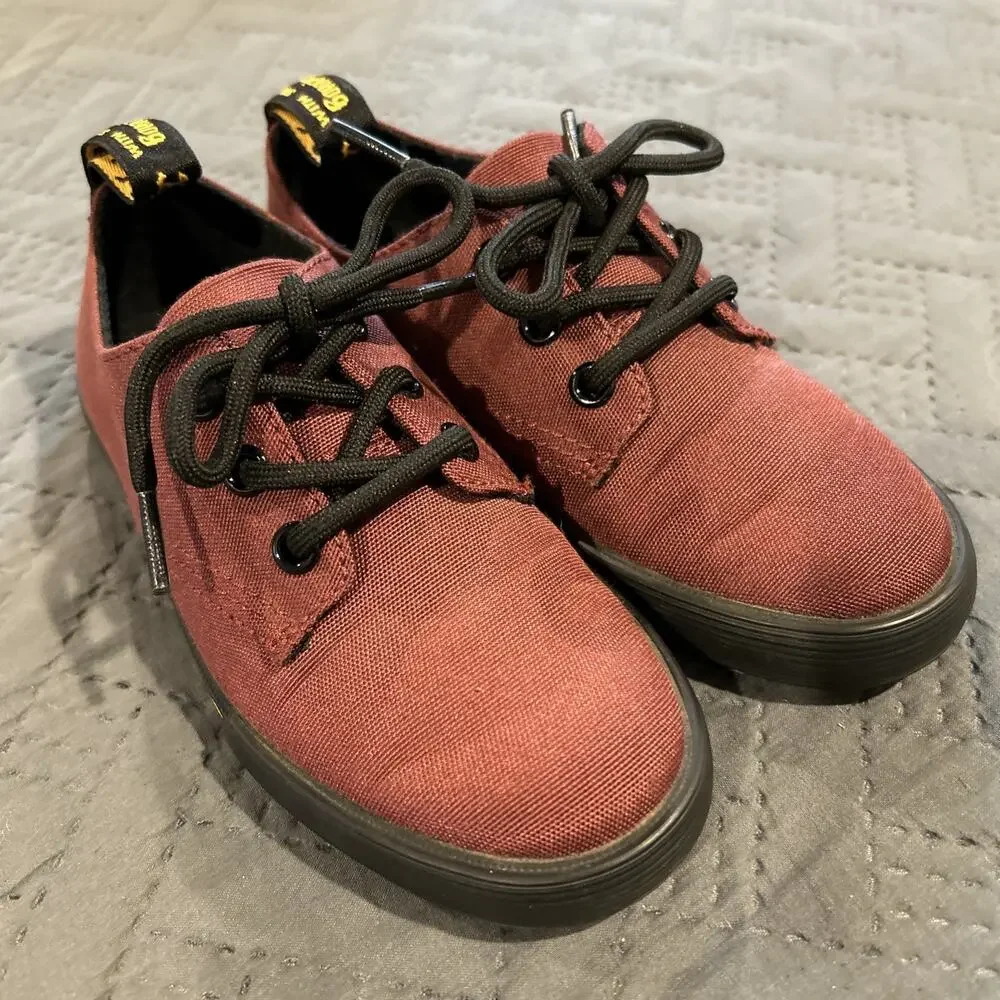 Dr. Martens product pair